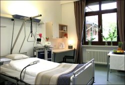 Patientenzimmer Mammareduktionsplastik Kassel